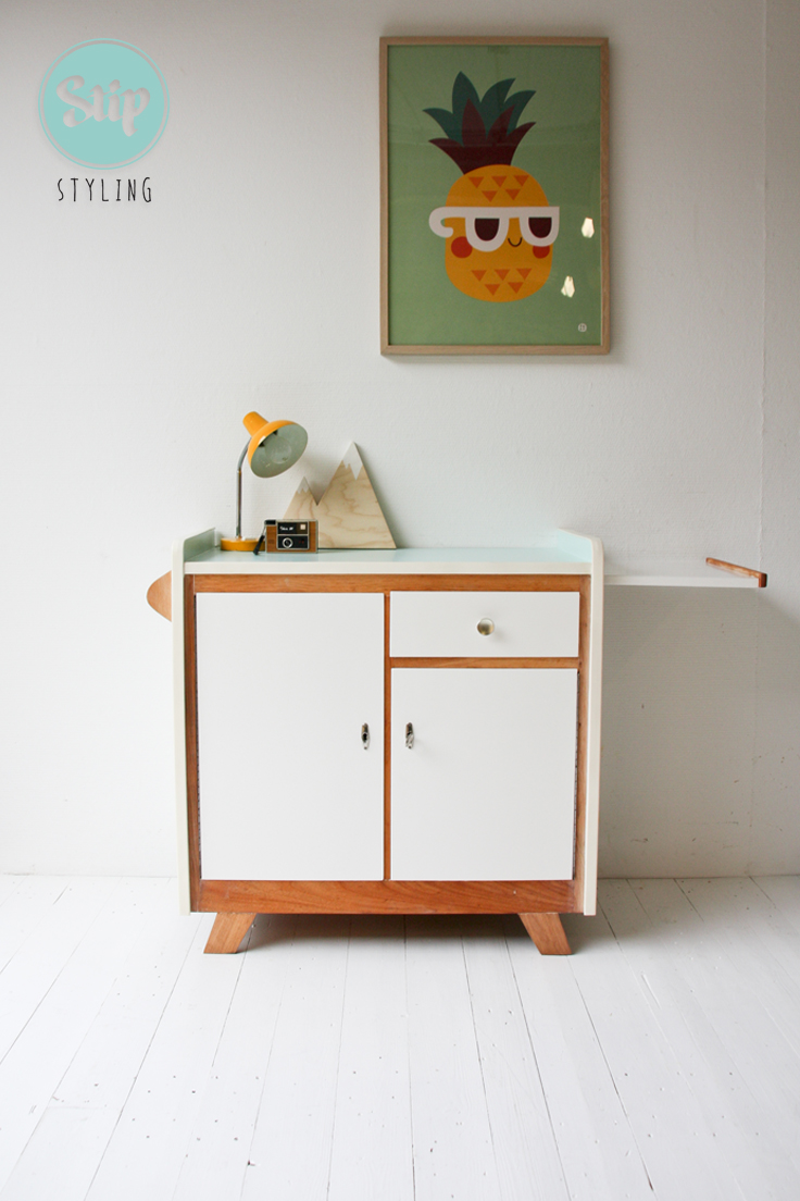 ergens bij betrokken zijn beweeglijkheid Structureel vintage commode hout mint wit 111603W - Stip styling