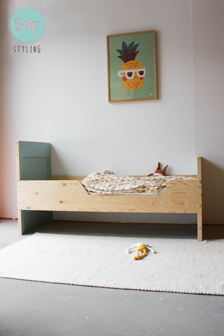 Peuterbed/kleuterbed Deurslaper - Stip styling